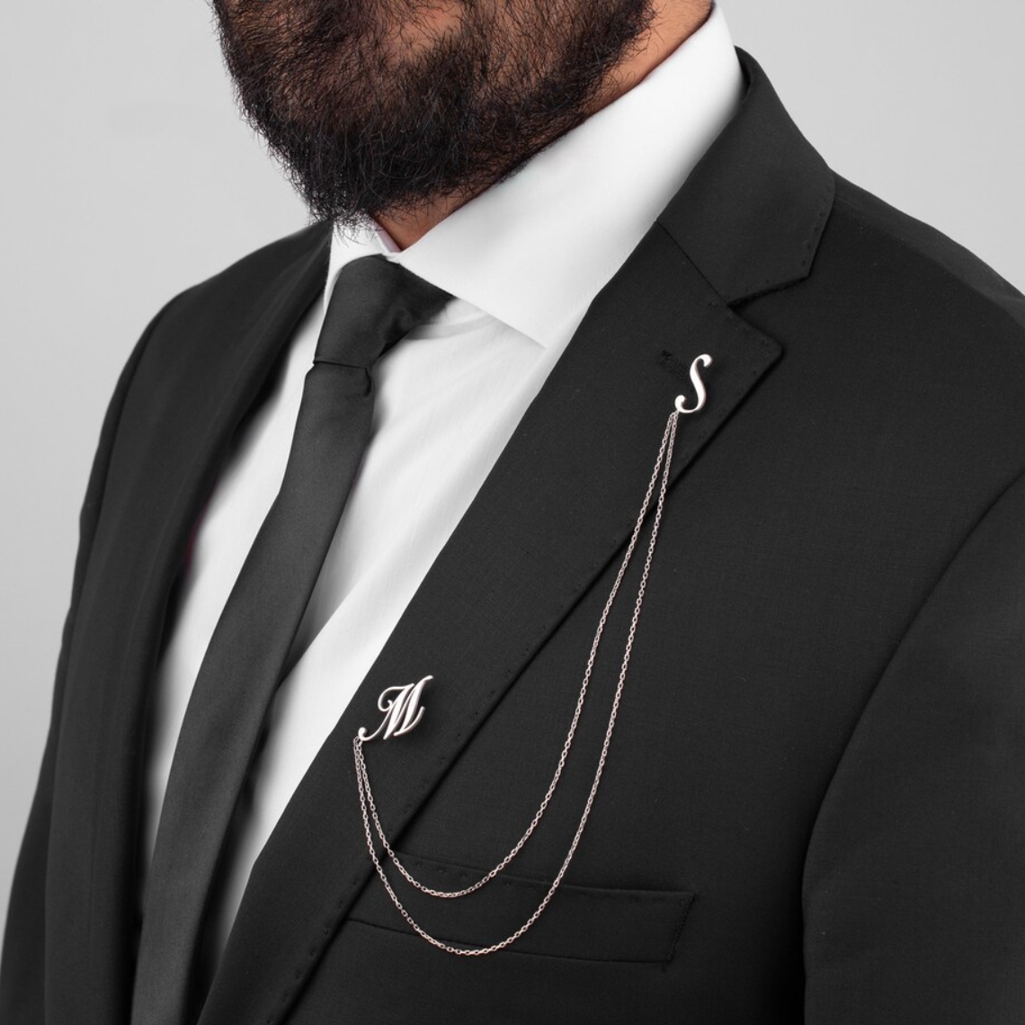 Custom Double Name Brooch Men  - Grooming Kit 评论和价格